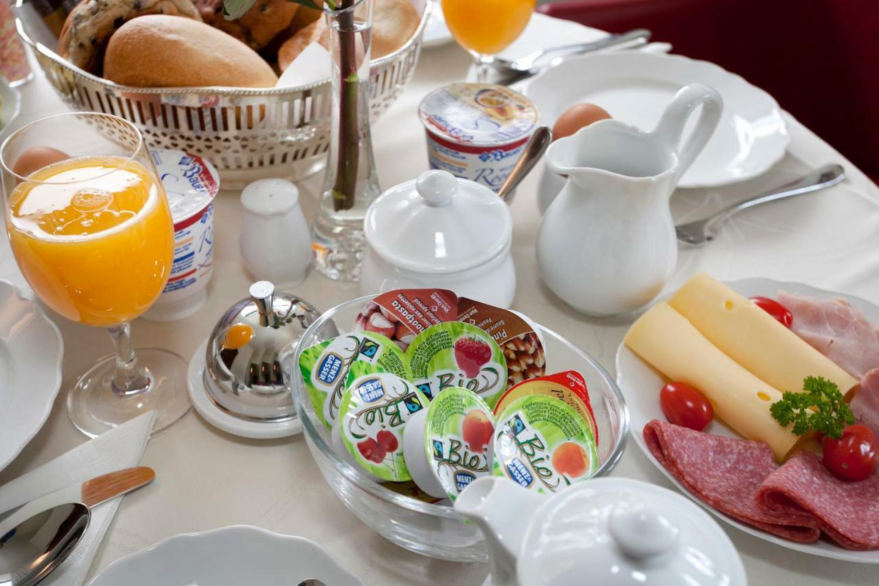 Bed And Breakfast Holter เอนส์เคอเด ภายนอก รูปภาพ